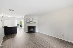 127 Coleridge Ct, Carrboro, NC 27510 - Photo 6
