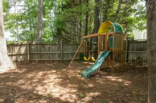 8808 Blakehurst Dr, Raleigh, NC 27617 - Photo 36