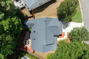 8808 Blakehurst Dr, Raleigh, NC 27617 - Photo 44
