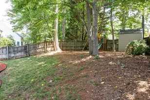 8808 Blakehurst Dr, Raleigh, NC 27617 - Photo 34