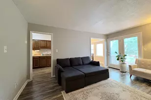 4139 Kaplan Dr, Raleigh, NC 27606 - Photo 4