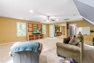 5425 N Hawthorne Way, Raleigh, NC 27613 - Photo 38