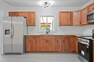 2318 Caroline Dr, Sanford, NC 27330 - Photo 14