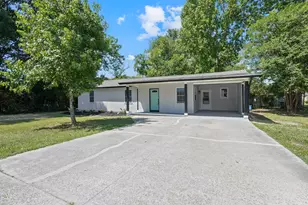 2318 Caroline Dr, Sanford, NC 27330 - Photo 4