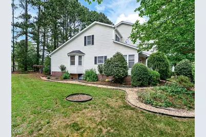 386 Lyndfield Cl W, Pittsboro, NC 27312 - Photo 4