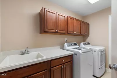 5404 Dutch Elm Drive, Apex, NC 27539 - Photo 18