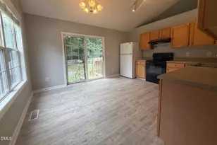 96 Shire Ct, Zebulon, NC 27597 - Photo 10