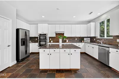 4007 Jockey Club Circle, Cary, NC 27519 - Photo 16