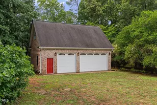 2901 Lauren Oaks Dr, Raleigh, NC 27616 - Photo 52