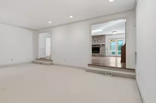 2420 Tyson St, Raleigh, NC 27612 - Photo 12