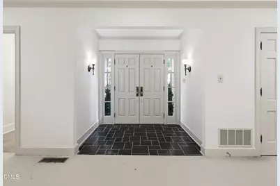 2420 Tyson Street, Raleigh, NC 27612 - Photo 10