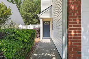 260 Adefield Ln, Holly Springs, NC 27540 - Photo 8