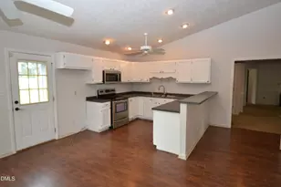 60 Woodwind Dr, Spring Lake, NC 28390 - Photo 2