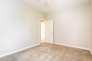 1033 Crystal Water Dr, Fuquay Varina, NC 27526 - Photo 28