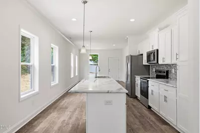 1304 Goldsboro Avenue, Sanford, NC 27330 - Photo 14