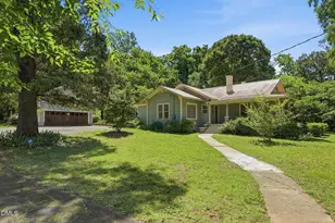 1307 S Chatham Ave, Siler City, NC 27344 - Photo 4