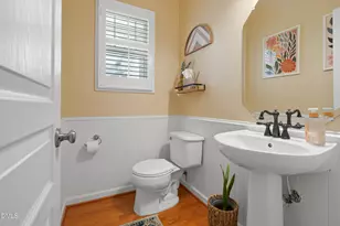 5552 Nur Ln, Raleigh, NC 27606 - Photo 10