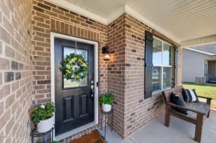 3334 Castlerock Dr, Burlington, NC 27215 - Photo 6