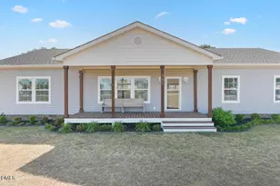 361 Camelia Rd, Benson, NC 27504 - Photo 2