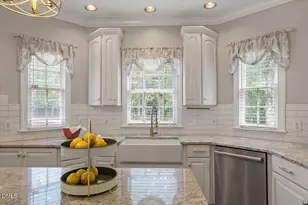 10108 Clairbourne Pl, Raleigh, NC 27615 - Photo 8