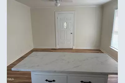 123 E Hill Street, Haw River, NC 27258 - Photo 8