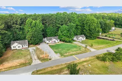 618 Lockwood Drive, Clayton, NC 27527 - Photo 16