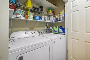 618 Lockwood Dr, Clayton, NC 27527 - Photo 42