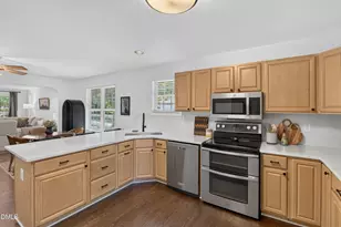 707 Rock Hill Ln, Mebane, NC 27302 - Photo 10