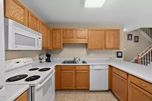 5512 Roan Mountain Pl, Raleigh, NC 27613 - Photo 16