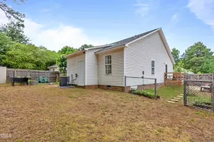 2889 Bennington Dr, Clayton, NC 27520 - Photo 16