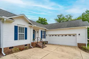 120 Mels Meadows Dr, Fuquay Varina, NC 27526 - Photo 4