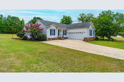 120 Mels Meadows Drive, Fuquay Varina, NC 27526 - Photo 2
