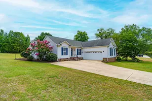 120 Mels Meadows Dr, Fuquay Varina, NC 27526 - Photo 2