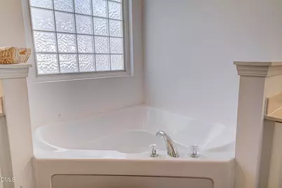2517 Cambridge Road, Burlington, NC 27215 - Photo 14