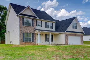 2517 Cambridge Rd, Burlington, NC 27215 - Photo 2