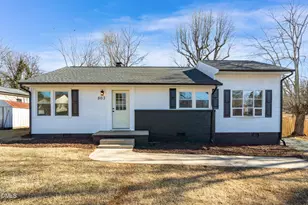 803 Oakley St, Graham, NC 27253 - Photo 1