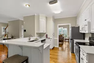 305 Neuse Ridge Dr, Clayton, NC 27527 - Photo 10