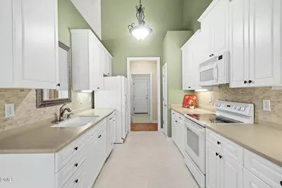 13 York Woods Place, Durham, NC 27705 - Photo 8