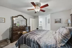 818 Lake Forest Dr, Raleigh, NC 27615 - Photo 10