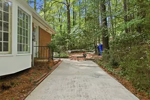 820 Emory Dr, Chapel Hill, NC 27517 - Photo 36