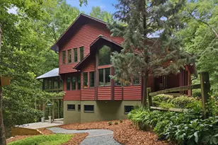 1056 Beaver Dam Rd, Chapel Hill, NC 27517 - Photo 2