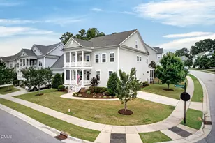 300 Ironcreek Pl, Apex, NC 27539 - Photo 4
