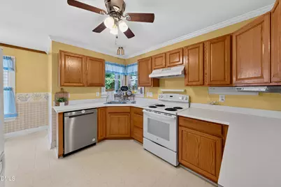 417 Arbor Creek Drive, Holly Springs, NC 27540 - Photo 12