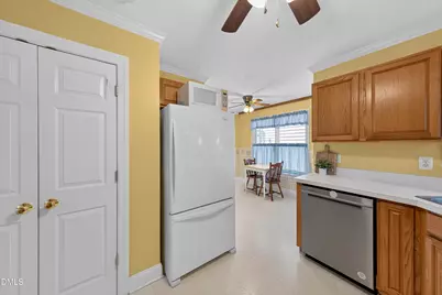 417 Arbor Creek Drive, Holly Springs, NC 27540 - Photo 14