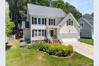 417 Arbor Creek Drive, Holly Springs, NC 27540 - Photo 2