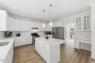 5417 Willow Bridge Ln, Fuquay Varina, NC 27526 - Photo 8