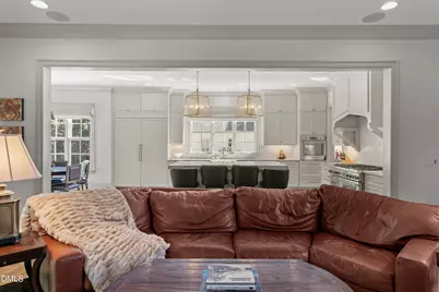 2825 Claremont Road, Raleigh, NC 27608 - Photo 10