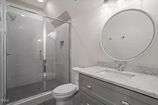 2825 Claremont Rd, Raleigh, NC 27608 - Photo 42