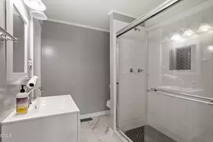 916 N Buchanan Blvd, Durham, NC 27701 - Photo 22
