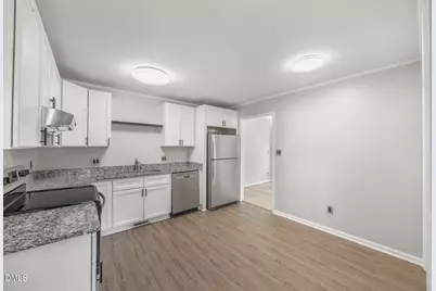 427 W Park Street, Cary, NC 27511 - Photo 12